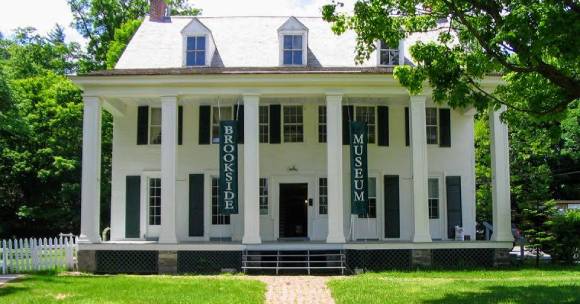 Exterior Brookside Museum
